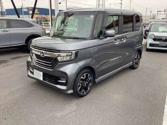 2023 Honda N-BOX II Рестайлинг, серый, 909000 рублей