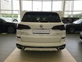 2025 BMW X5 40i IV (G05/G18) Рестайлинг, белый - вид 5
