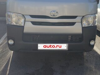 2017 Toyota HiAce H200 Рестайлинг, серый, 3200000 рублей, вид 2