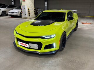 2019 Chevrolet Camaro ZL1 VI Рестайлинг, жёлтый, 7999999 рублей, вид 4