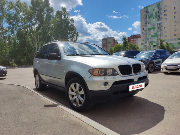 2005 BMW X5 3.0i I (E53) Рестайлинг, серебристый - вид 1