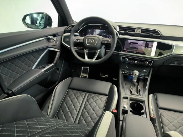 2026 Audi Q3 35 TFSI II (F3), серый, 4320000 рублей - вид 12