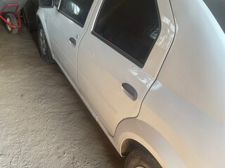 2013 Renault Logan I Рестайлинг, белый, 250000 рублей, вид 5