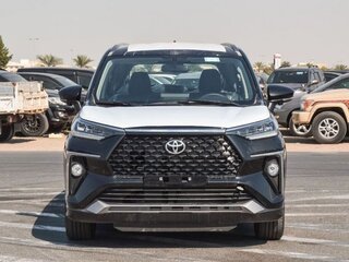 2026 Toyota Veloz, чёрный, 3320548 рублей, вид 2