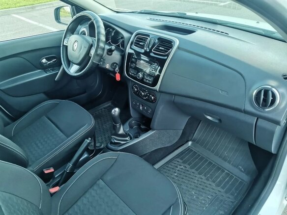 2016 Renault Logan II, белый - вид 25