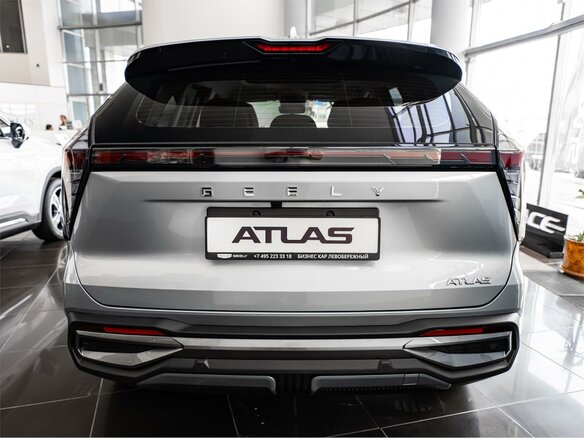 2026 Geely Atlas II, серебристый - вид 4