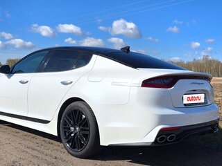 2018 Kia Stinger I, белый, 2300000 рублей, вид 3