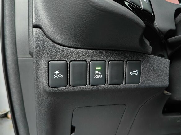 2018 Mitsubishi Outlander III Рестайлинг 2, серебристый, 1848000 рублей - вид 20