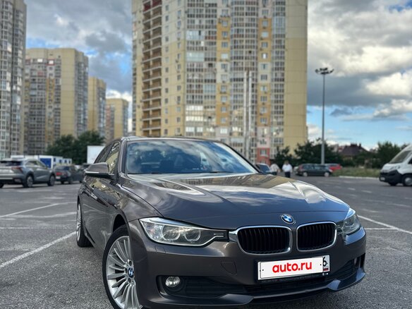 2014 BMW 3 серии 316i VI (F3x), коричневый, 1600000 рублей - вид 2