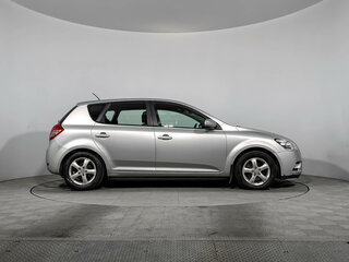 2010 Kia Ceed I Рестайлинг, серебристый, 615000 рублей, вид 4