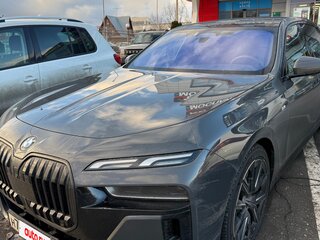 2024 BMW 7 серии 740d xDrive VII (G70), серый, 16500000 рублей, вид 2
