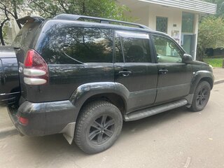 2005 Toyota Land Cruiser Prado 4-speed 120 Series, чёрный, 1450000 рублей, вид 2