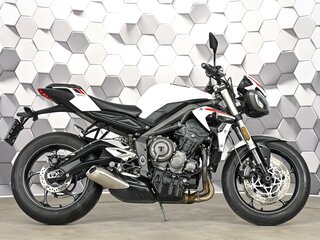 2020 Triumph Street Triple, белый, 799000 рублей, вид 3