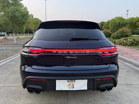 2023 Porsche Macan I Рестайлинг 2, чёрный, 5391000 рублей, вид 5