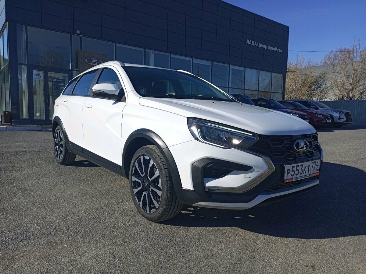 Открыть фотографии: Lada (ВАЗ) Vesta I Рестайлинг (NG)