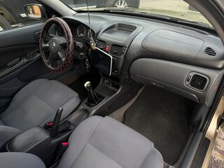 2004 Nissan Almera II (N16) Рестайлинг, жёлтый, 400000 рублей, вид 5