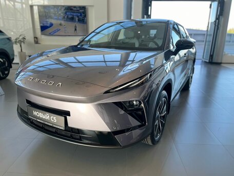 Omoda C5 II