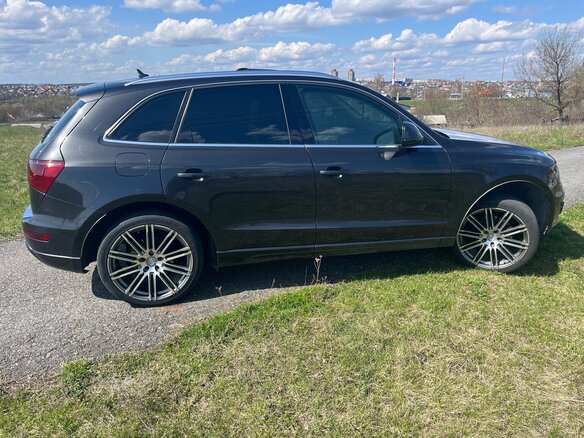 2010 Audi Q5 I (8R), серый, 1475000 рублей - вид 4