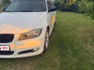 2011 BMW 3 серии 318i V (E90/E91/E92/E93) Рестайлинг, белый, 1350000 рублей, вид 2