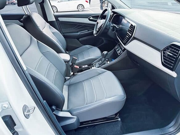 2023 Jetta VS7 I Рестайлинг 1, белый, 1220401 рублей - вид 16