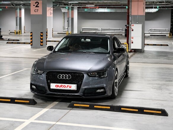 2010 Audi A5 I (8T), зелёный, 1400000 рублей