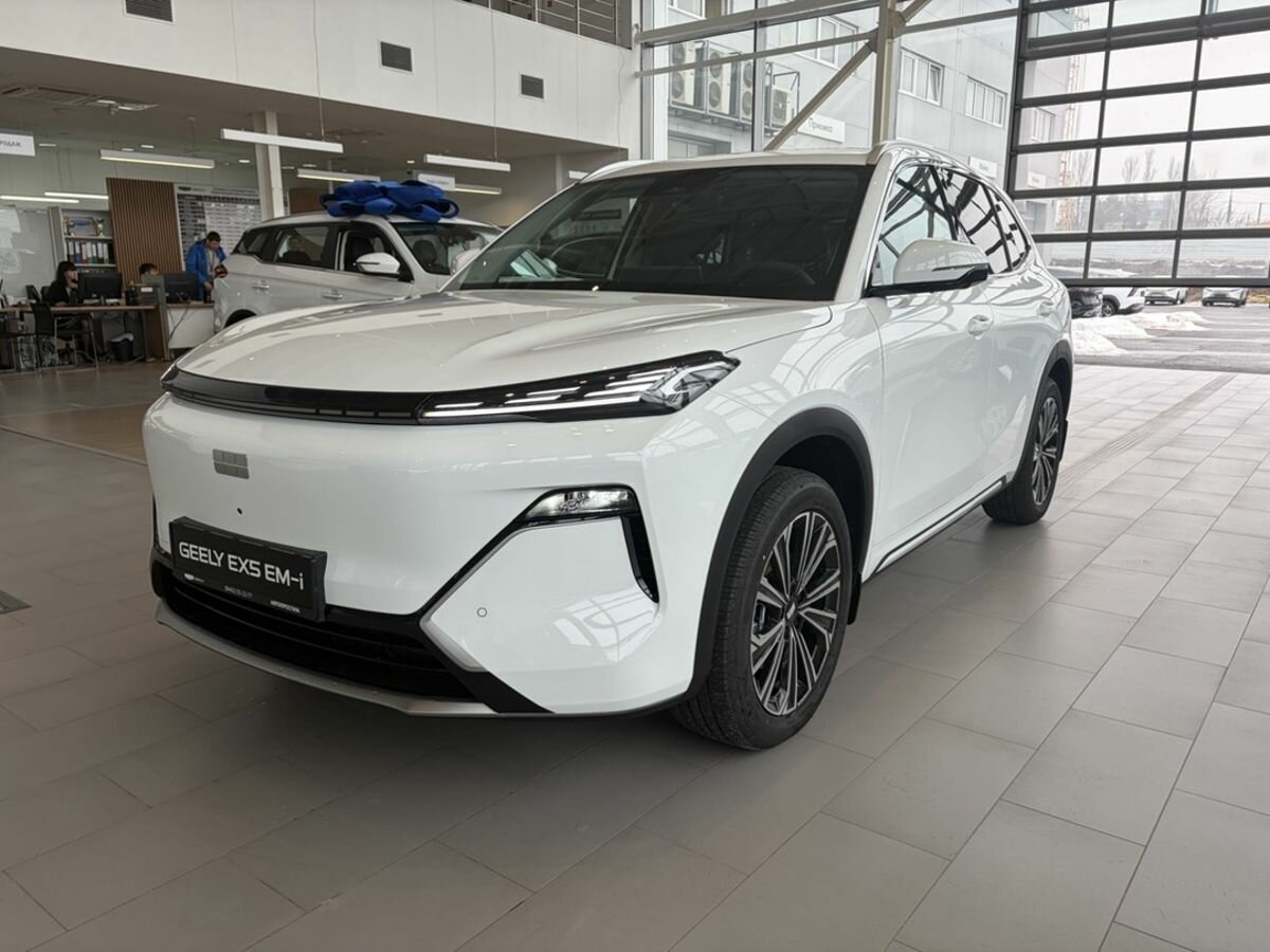 Открыть фотографии: Geely EX5 Гибрид