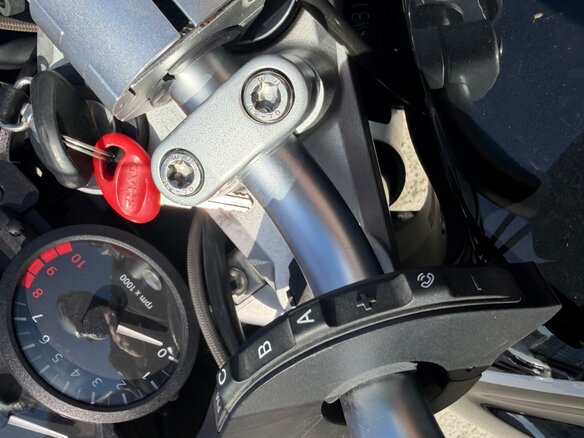 2009 BMW R 1200 R, чёрный, 720000 рублей - вид 20
