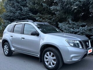 2015 Nissan Terrano III (D10), серебристый, 950000 рублей, вид 4