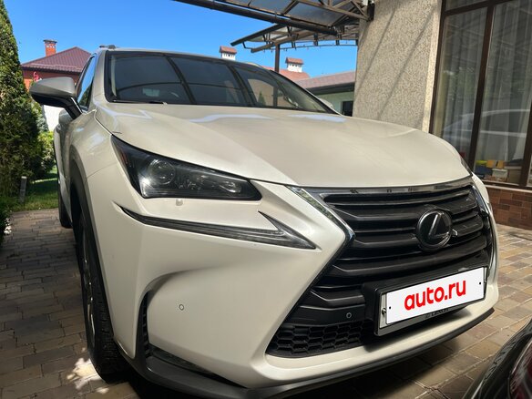 2017 Lexus NX 200 I Рестайлинг, белый, 3400000 рублей - вид 7