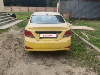 2016 Hyundai Solaris I Рестайлинг, жёлтый, 550000 рублей, вид 4