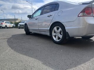 2008 Honda Civic VIII, серебристый, 580000 рублей, вид 4