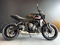 2021 Triumph Trident 660, чёрный, 930000 рублей - вид 1