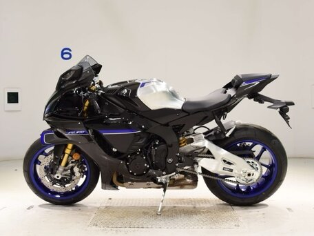 2026 Yamaha YZF-R1M, чёрный, 3256000 рублей, вид 1