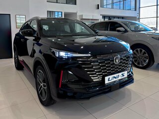 2025 Changan UNI-S I, чёрный, 3179900 рублей, вид 3