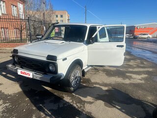 2018 Lada (ВАЗ) 2121 (4x4) I Рестайлинг, белый, 675000 рублей, вид 1