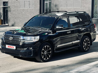 2014 Toyota Land Cruiser 200 Series Рестайлинг 1, чёрный, 4450000 рублей, вид 4