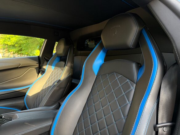 2017 Lamborghini Aventador I Рестайлинг, синий, 29250000 рублей - вид 30