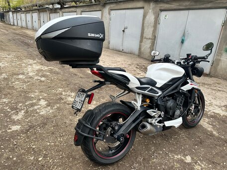 2019 Triumph Street Triple, белый, 750000 рублей, вид 1