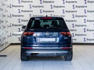 2017 Volkswagen Tiguan II, синий, 2522000 рублей, вид 5