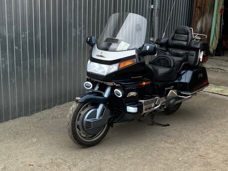 1990 Honda GL 1500 Gold Wing, зелёный, 450000 рублей, вид 3
