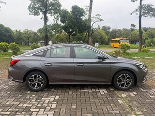 2022 MG 5 II, коричневый, 871202 рублей, вид 5