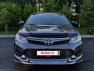 2015 Toyota Camry VII (XV50) Рестайлинг, серый, 2150000 рублей, вид 2