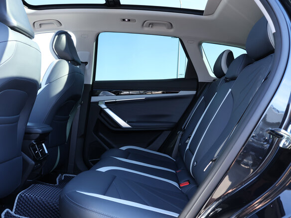 2024 Geely Atlas II, чёрный, 2789000 рублей - вид 9