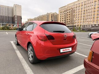 2010 Opel Astra J, красный, 600000 рублей, вид 2