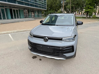 2026 Volkswagen Tharu XR, серый, 1936000 рублей, вид 2
