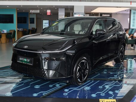 2026 Toyota bZ3X 58.3 kWh, чёрный, 3178000 рублей, вид 2