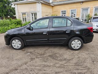 2018 Renault Logan II, чёрный, 650000 рублей, вид 3