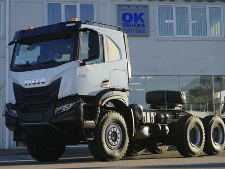 2026 Iveco Trakker, белый, 27877503 рублей, вид 1