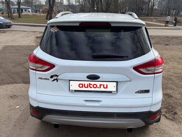 2013 Ford Kuga II, белый, 1200000 рублей - вид 2
