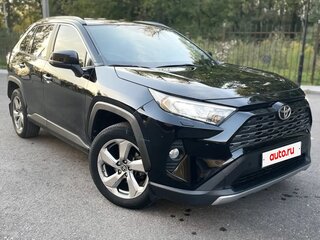 2020 Toyota RAV4 V (XA50), чёрный, 2950000 рублей, вид 2